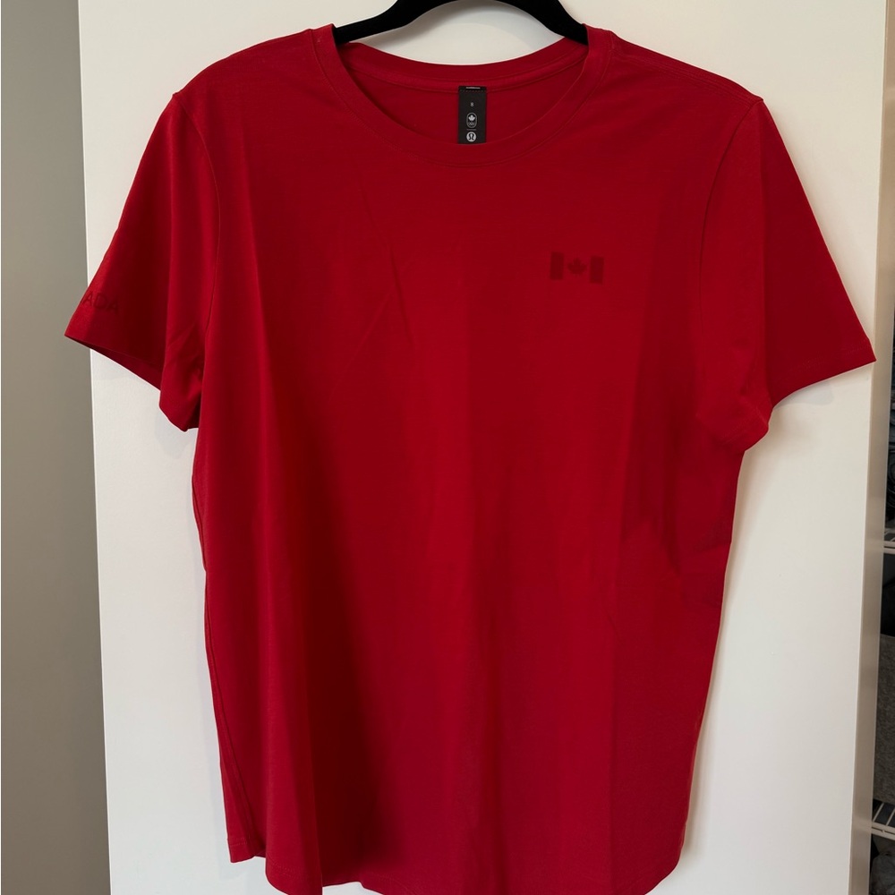 NWT lululemon team canada love crew shirt